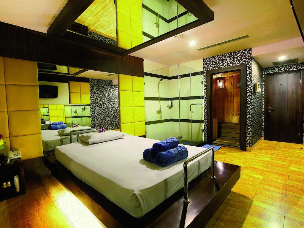 Hotel Orchardz Jayakarta Exterior foto