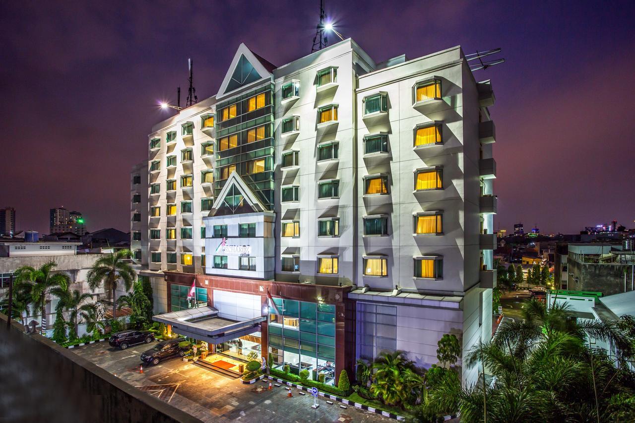 Hotel Orchardz Jayakarta Exterior foto